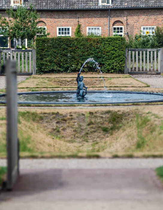 Tritonfontein in de kasteeltuin